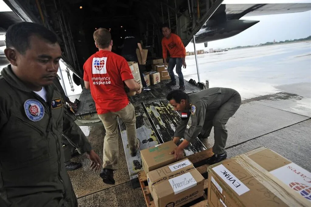 Unloading a shipment from an airplane